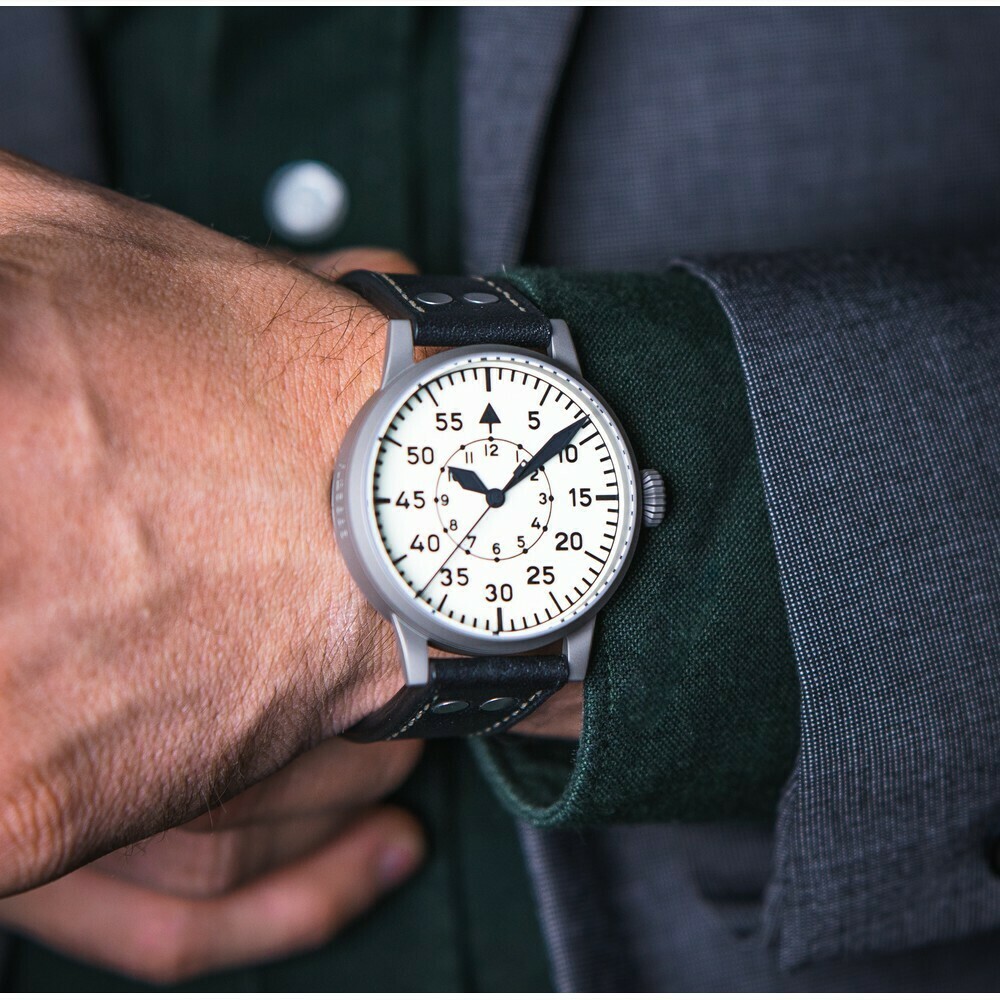 Montre Laco pilote acier sabl&eacute; Wien 42 861893 lifestyle