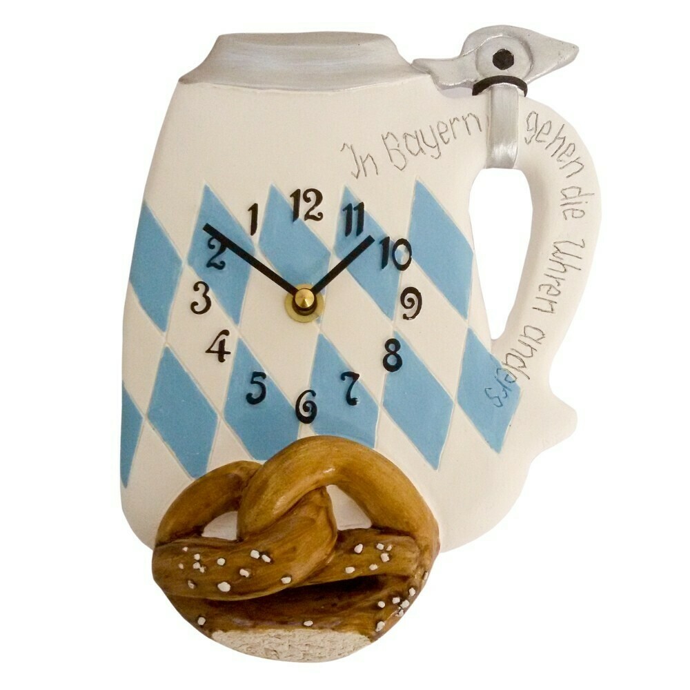 Horloge de cuisine artisanale d&eacute;cor Chope de bi&egrave;re et Bretzel en c&eacute;ramique