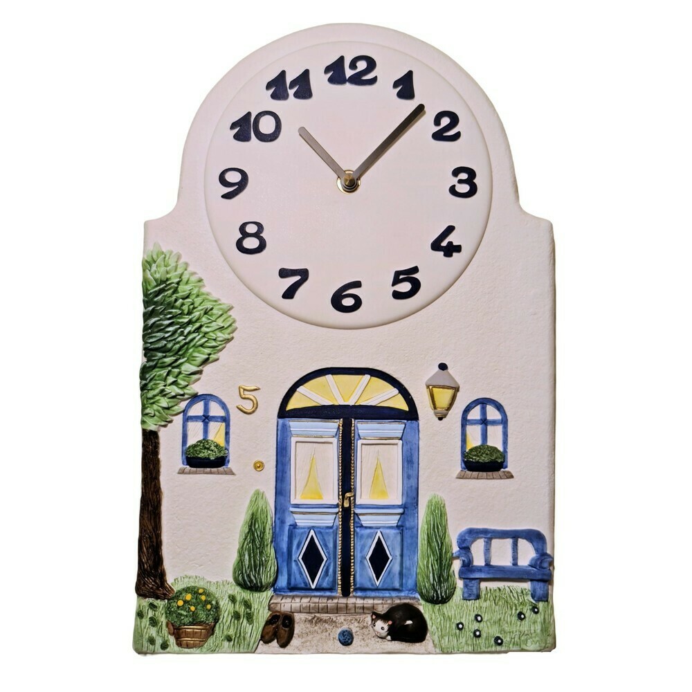 Horloge murale pour cuisine en c&eacute;ramique d&eacute;cor maison de campagne bleue