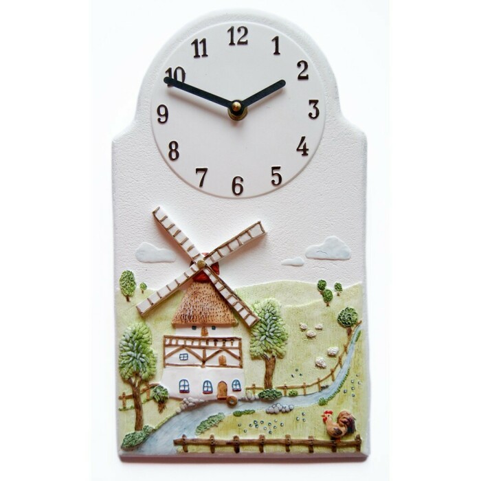 Horloge murale pour cuisine en c&eacute;ramique avec d&eacute;cor moulin et campagne
