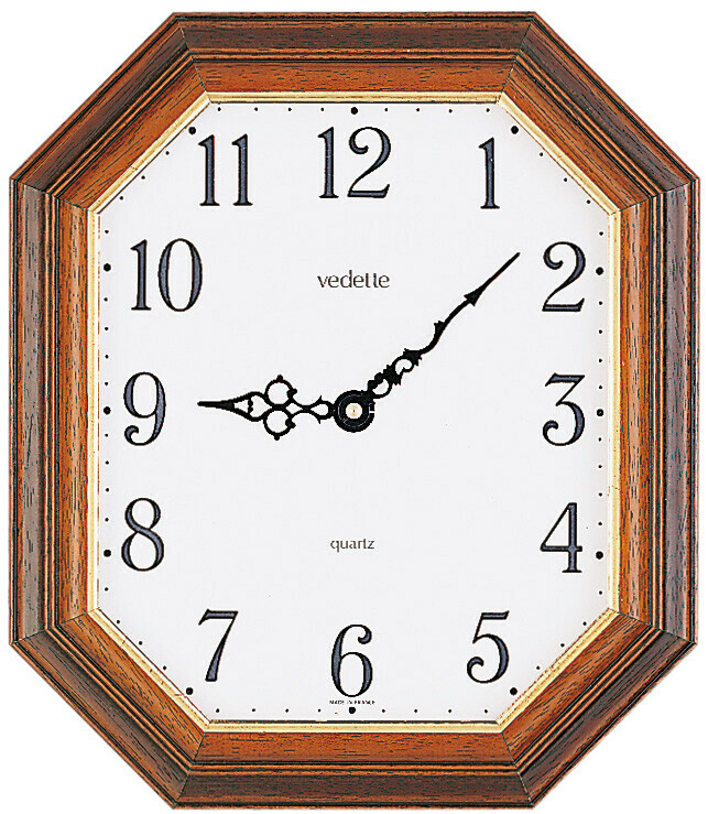 Pendule murale en bois massif rustique couleur ch&ecirc;ne