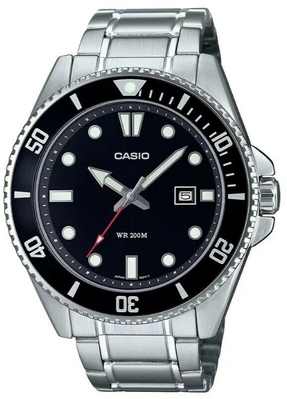 Montre Casio bracelet en m&eacute;tal avec date