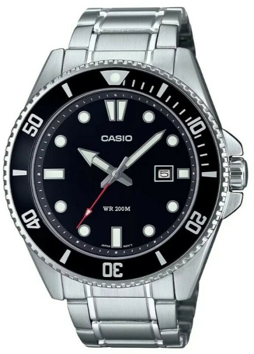 Montre Casio bracelet en m&eacute;tal avec date