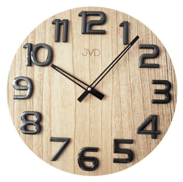 Horloge murale chiffres en relief cadran en bois clair