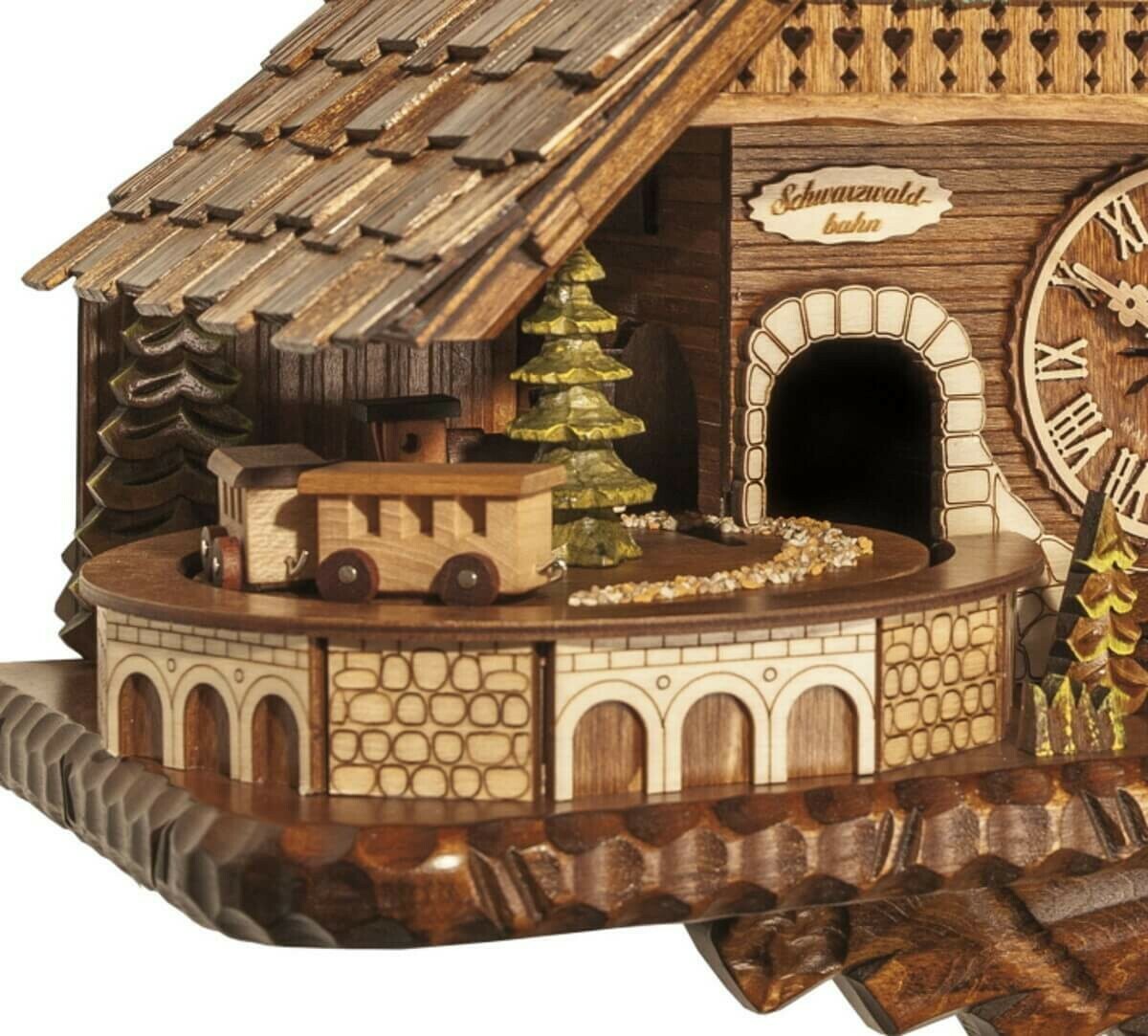 Horloge coucou musical &agrave; piles chalet petit train_zoom train
