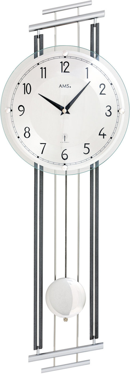 Horloge murale radio-pilot&eacute;e argent&eacute;e et noir en bois et m&eacute;tal