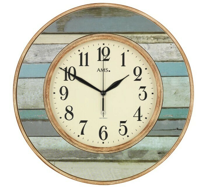 Pendule murale ronde radio-pilotée en bois bleu vintage