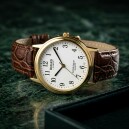 Montre &agrave; quartz ronde dor&eacute;e pour homme bracelet marron_details