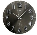 Horloge murale radio-pilot&eacute;e en bois gris