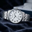Montre &agrave; quartz ronde pour homme boitier argent&eacute; bracelet acier_details