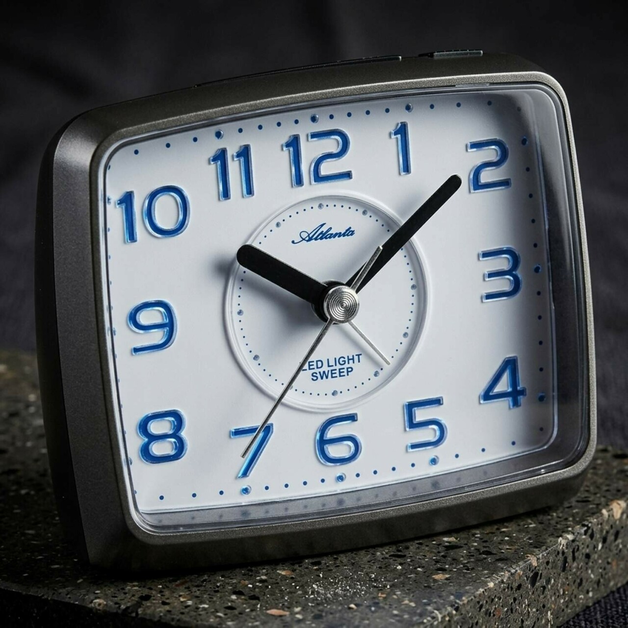 R&eacute;veil &agrave; quartz silencieux gris sonnerie bip-bip crescendo &agrave; r&eacute;p&eacute;tition_details