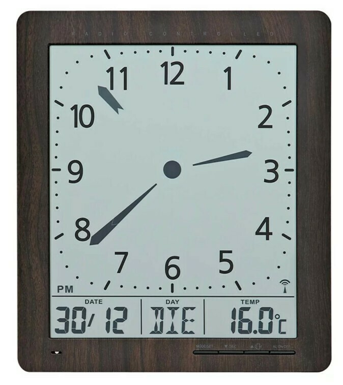 Horloge murale digitale radio-pilot&eacute;e aiguilles digitales_marron