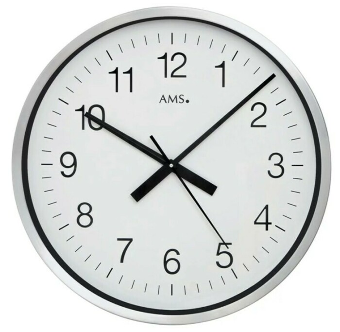 Grande horloge murale radio-pilotée 60 cm