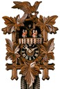 Horloge coucou traditionnel 1 jour musical danseurs gros plan