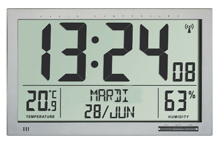 Horloge murale digitale radio-pilotée plastique 270x410x43mm