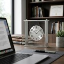 Pendule &agrave; poser en m&eacute;tal argent&eacute; moderne_lifestyle