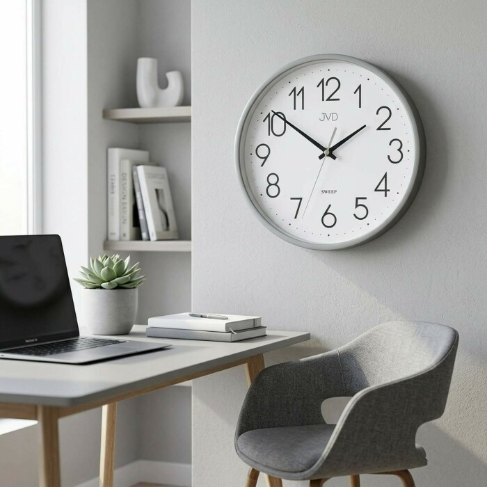Horloge murale silencieuse argent&eacute;e tr&egrave;s fine_lifestyle