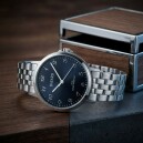 Montre en acier Bayard boucle d&eacute;ployante cadran noir_details
