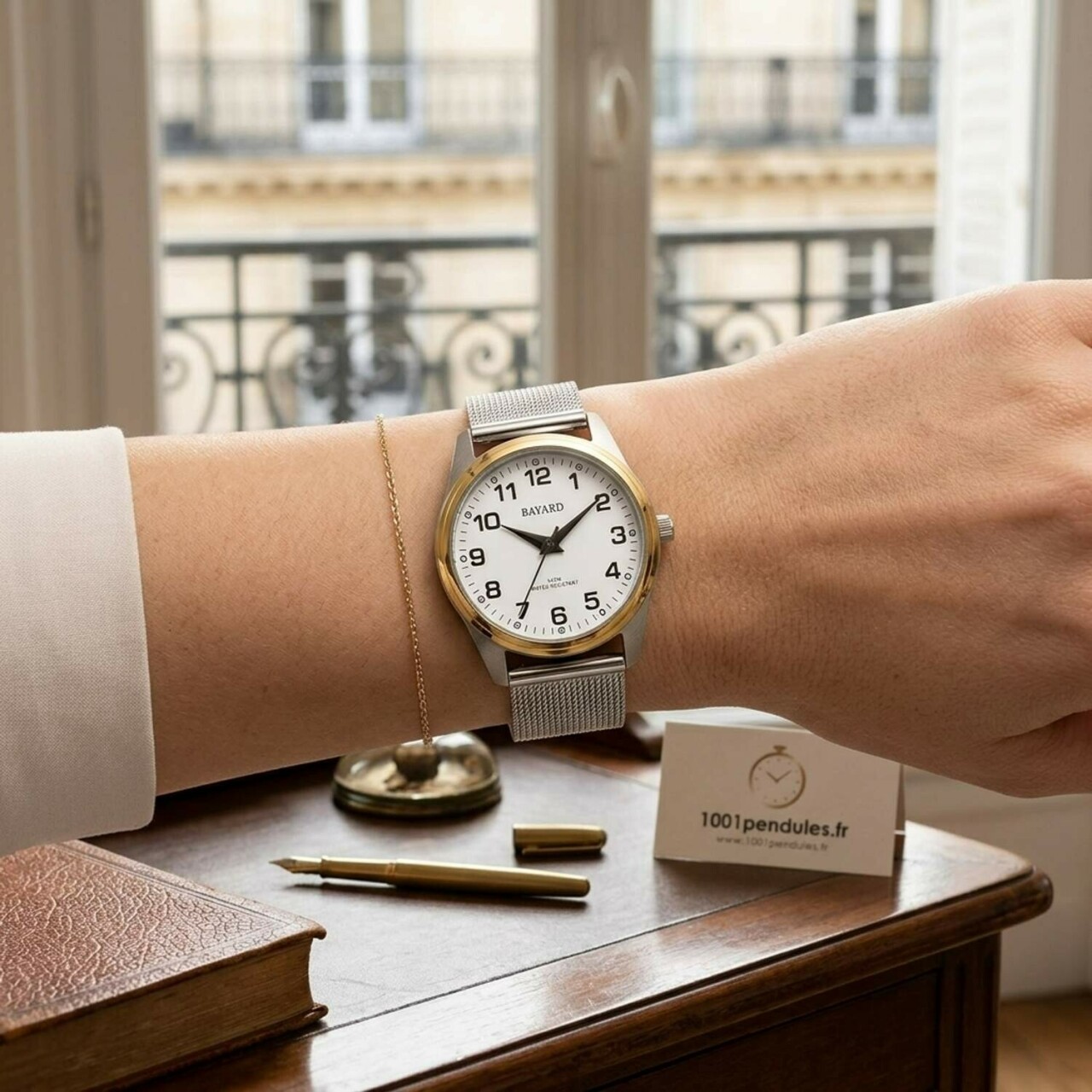Montre Bayard pour femme mailles argent&eacute;es_lifestyle