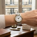 Montre Bayard pour femme mailles argent&eacute;es_lifestyle