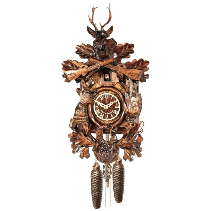 Horloge coucou 8 jours For&ecirc;t-Noire traditionnel - T&ecirc;te de cerf et fusils Zoom