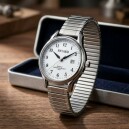 Montre pour femme boitier argent&eacute; bracelet extensible avec date_details