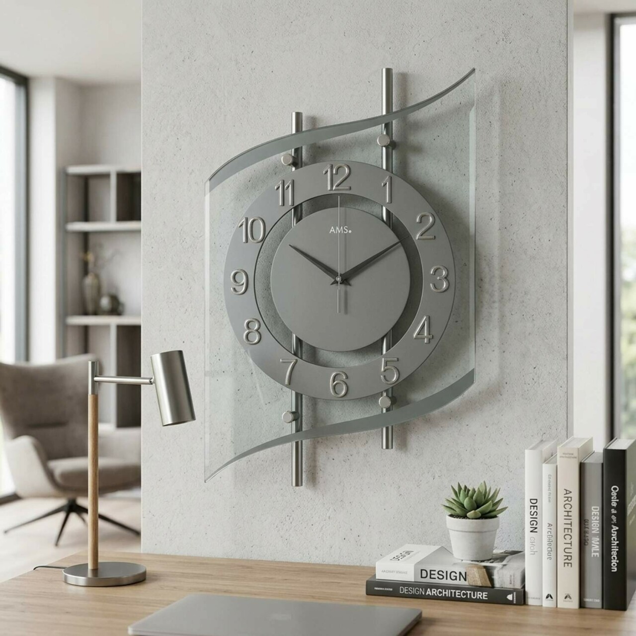 Pendule murale radio-pilot&eacute;e en m&eacute;tal gris et verre_lifestyle