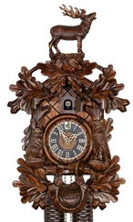 Horloge coucou traditionnel 8 jours cerf feuilles de chêne