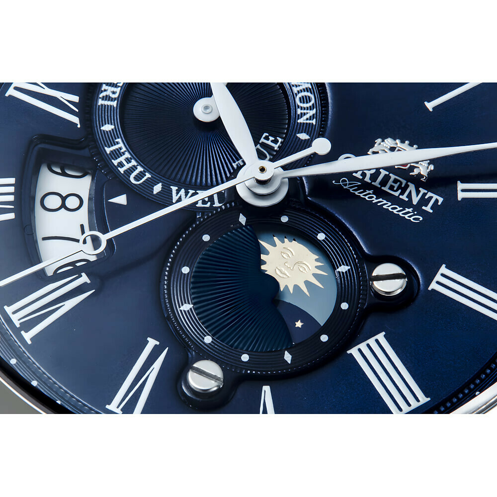 Montre automatique Orient Sun and Moon cadran bleu homme RA-AK0011D zoom cadran 2