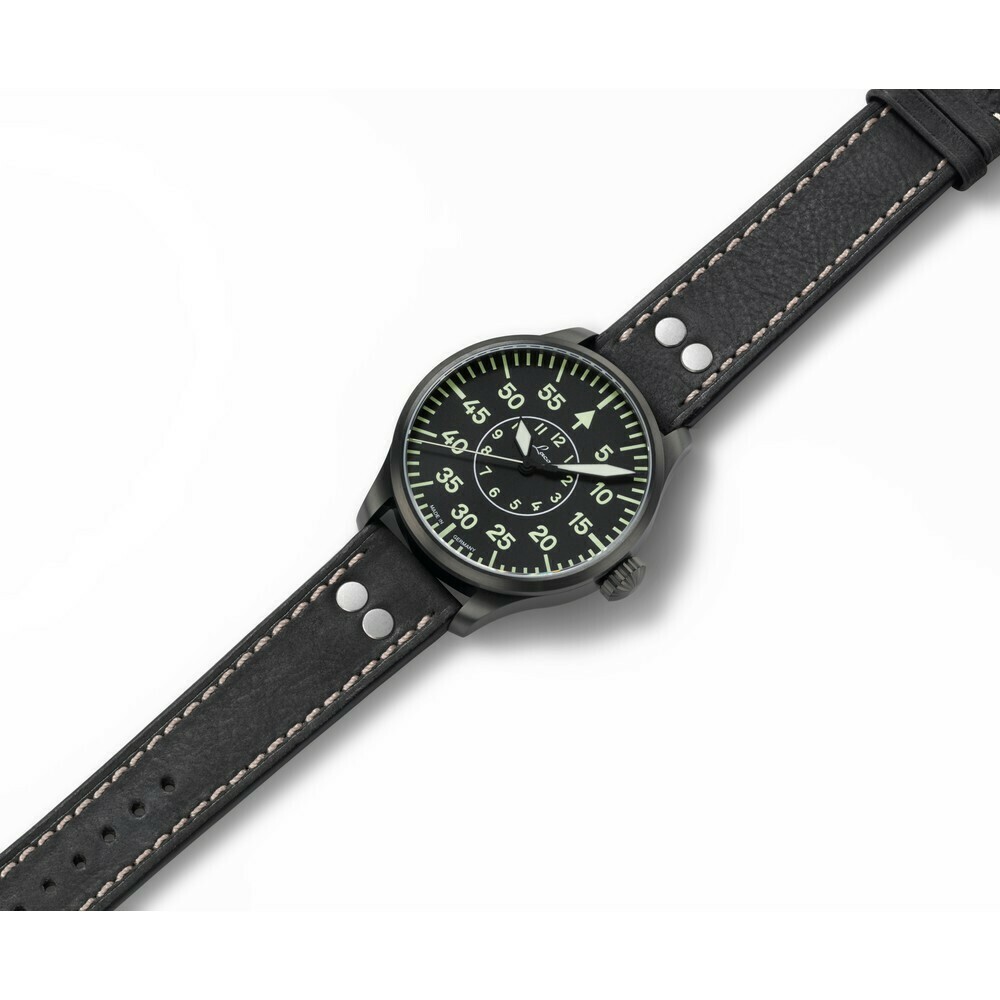 Montre Laco automatique Bielefeld 42 PVD noir 861760.2 pos&eacute;e