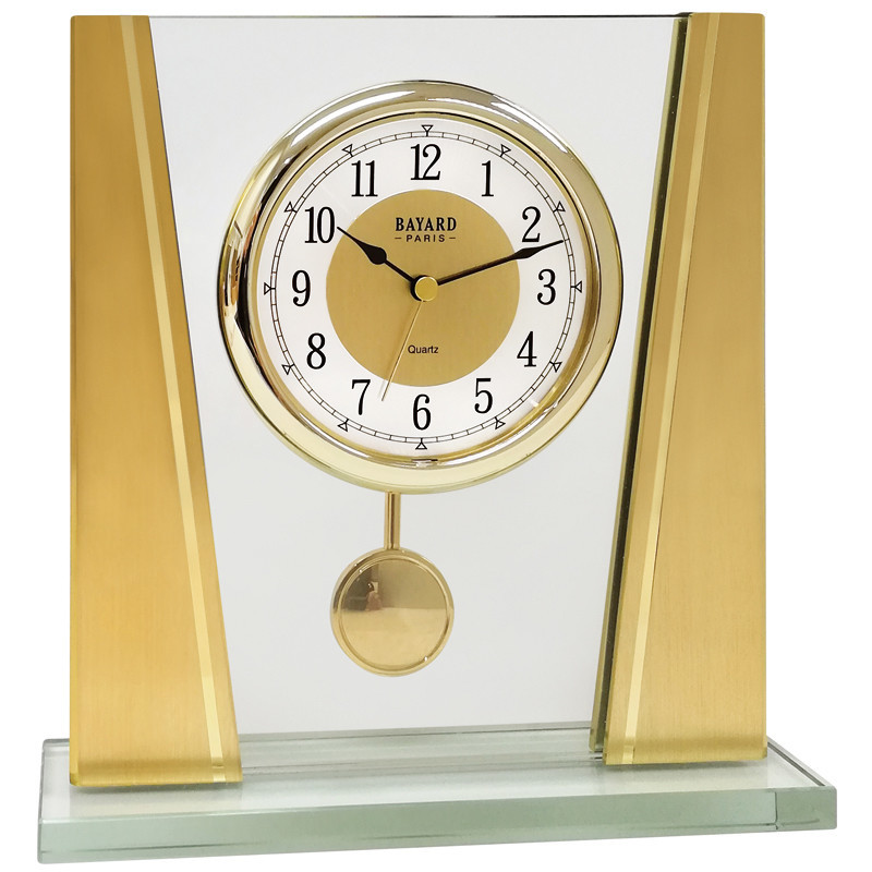 Pendule &agrave; poser de style Bayard en verre et aluminium dor&eacute; chiffres arabes