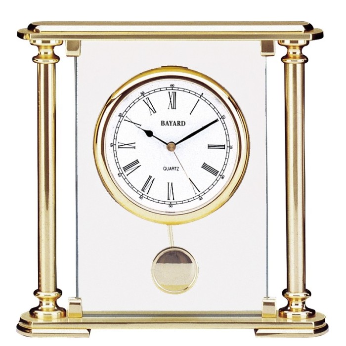 Pendule à poser de style en verre et laiton massif brossé