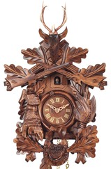 Horloge coucou 8 jours thème chasse écureuils et renne gros plan