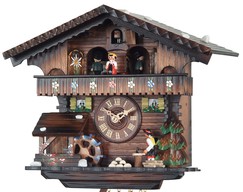 Horloge coucou chalet 1 jour musical tyroliens danseurs gros plan