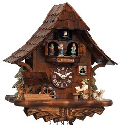 Horloge coucou chalet musical 1 jour tyroliens danseurs gros plan