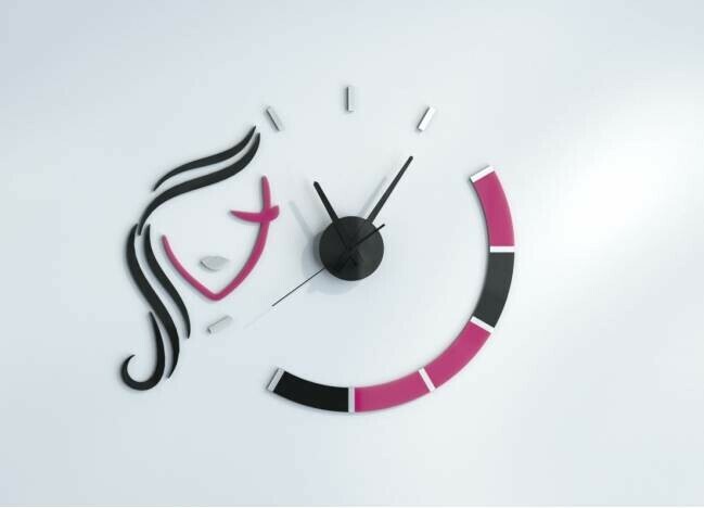 Horloge murale personnalisée Lady