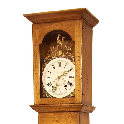 Horloge comtoise Louise en bois de ch&ecirc;ne_zoom partie haute