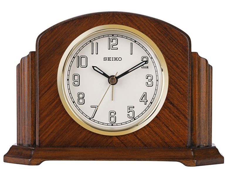 Pendule &agrave; poser de style en bois Seiko