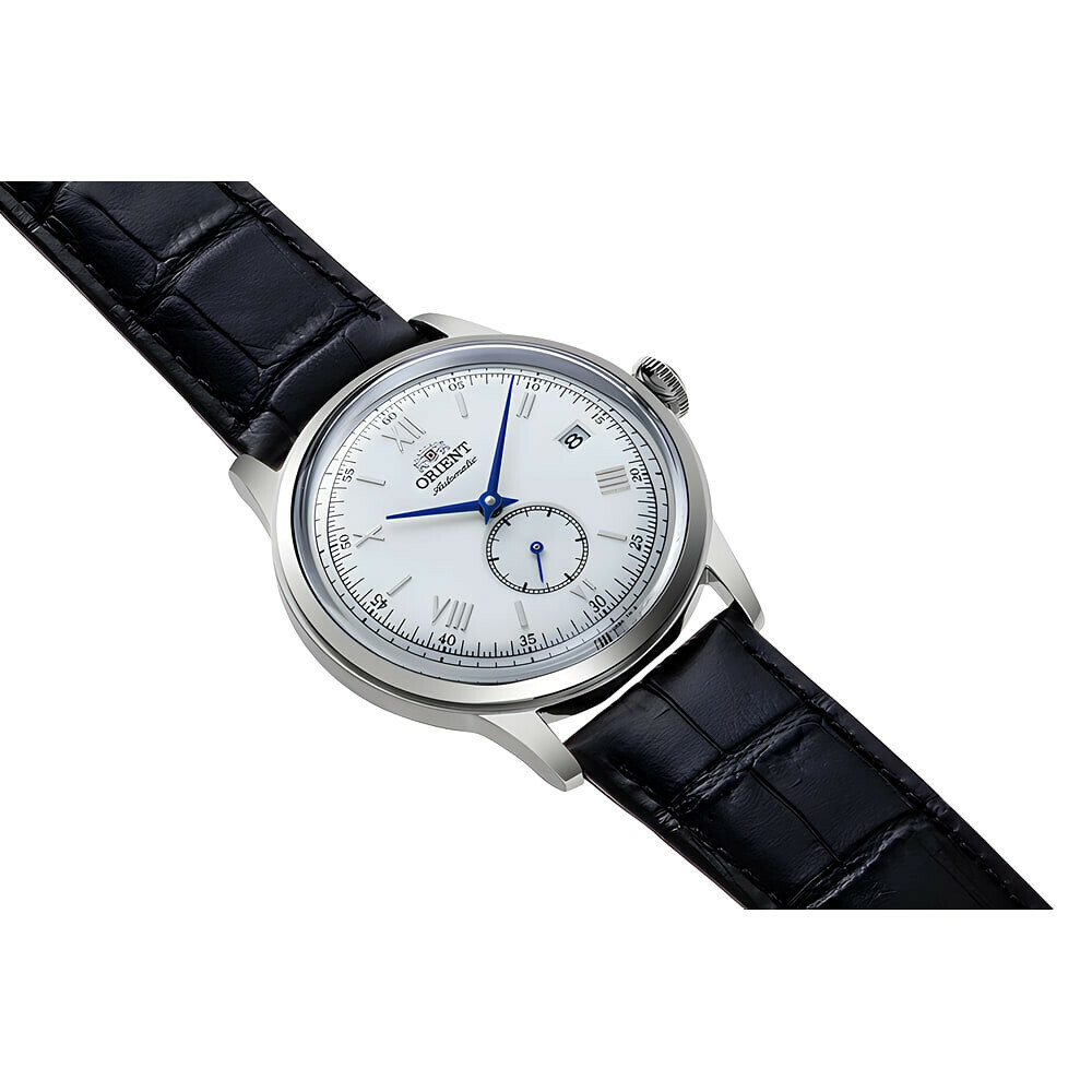 Montre automatique Orient Bambino petite seconde cadran blanc homme RA-AP0104S pos&eacute;e