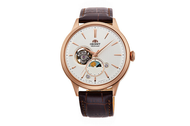 Montre automatique beige en m&eacute;tal argent&eacute; pour homme avec phase de lune