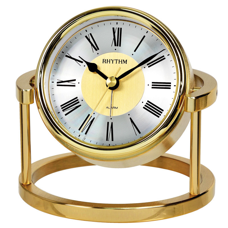 R&eacute;veil de style ultra-silencieux en m&eacute;tal chiffres romains