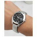 Montre pour homme cadran noir avec jour et date boitier acier sur poignet