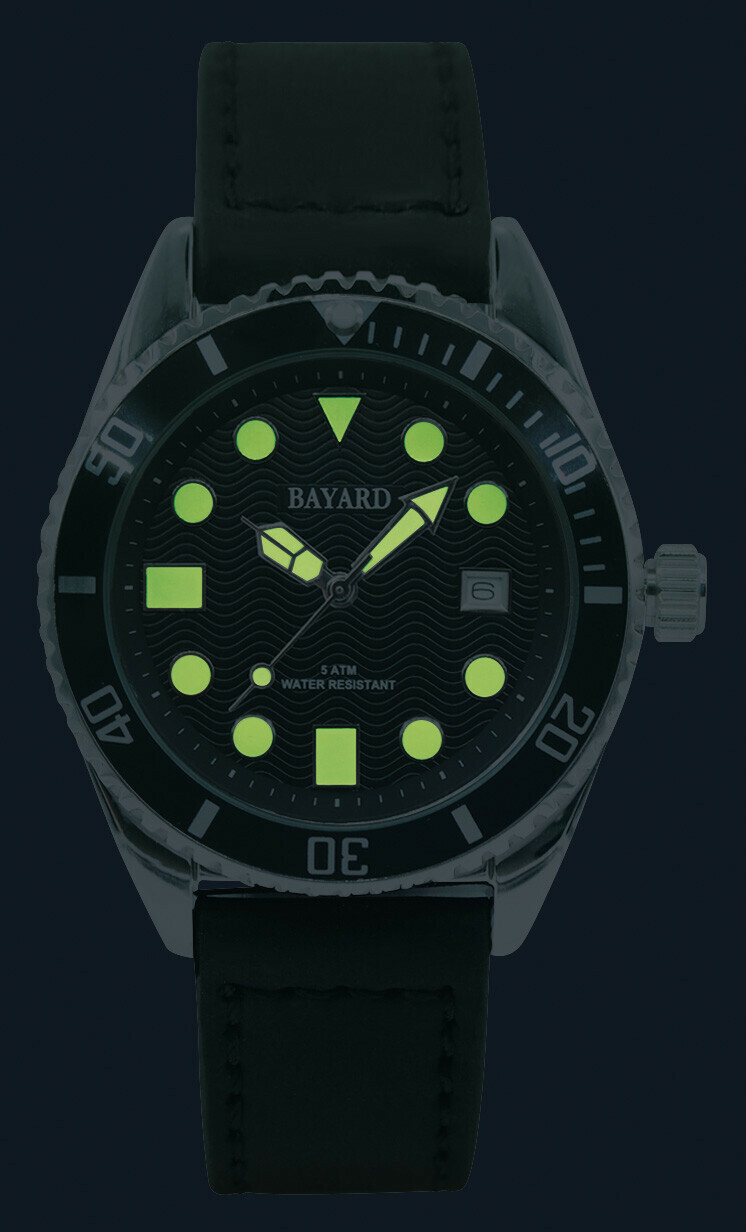 Montre lumineuse cadran bleu lunette tournante bicolore bracelet noir Bayard_nuit